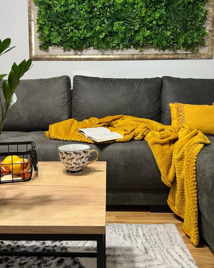 Jungle Lux Apartment Čačak Eksteriør bilde